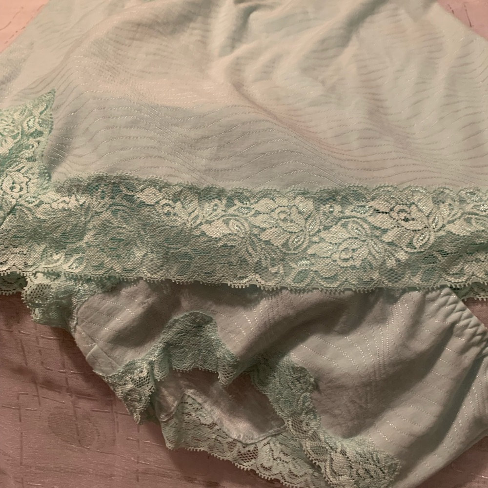 NWOT  intimates sleepwear two pieces